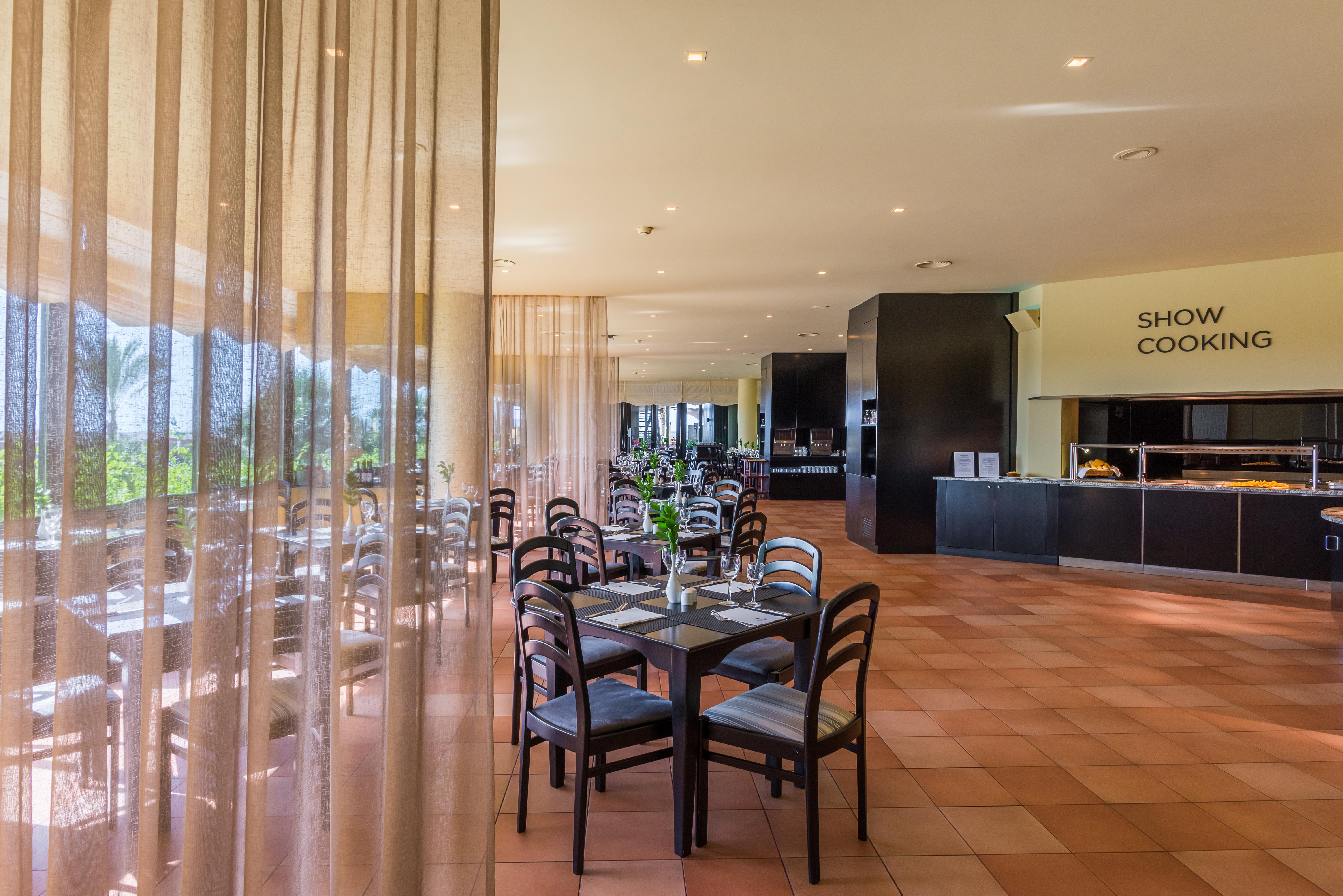 Calheta Beach - All-Inclusive - Savoy Signature Exterior photo